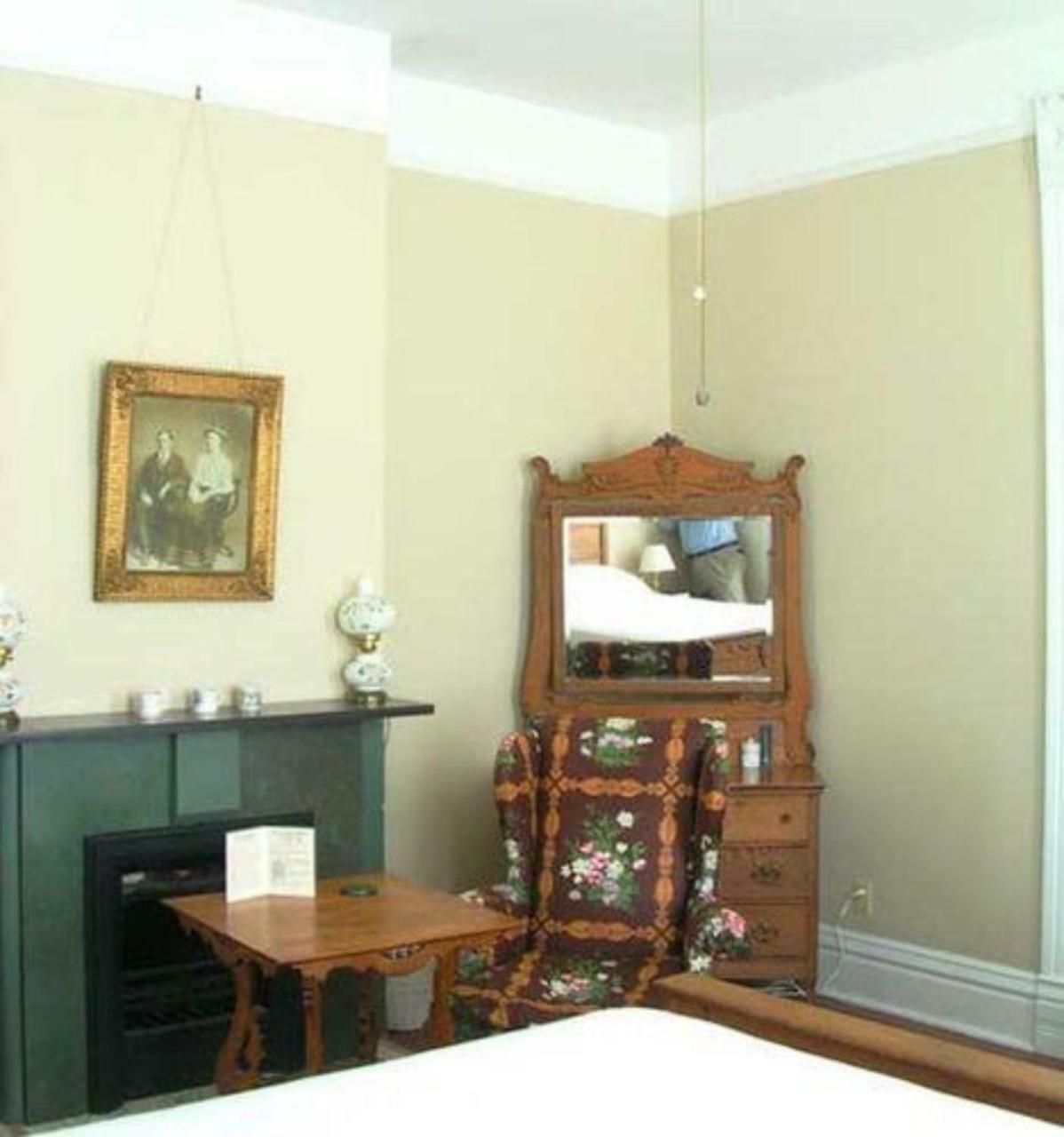 1888 Wensel House Bed & Breakfast นัตเชซ ภายนอก รูปภาพ